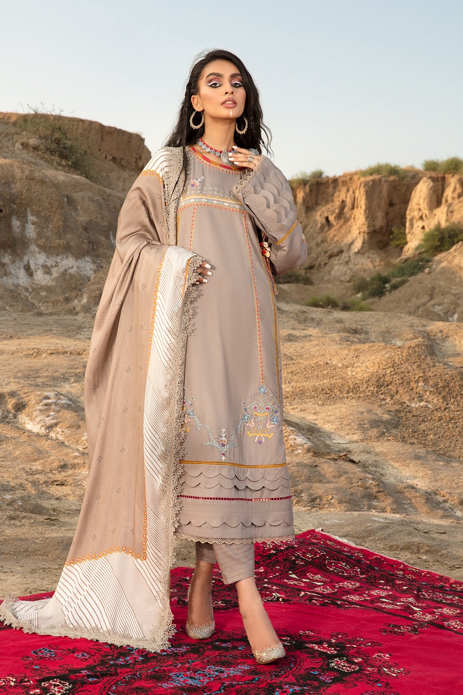 Ittehad Prc Nacre Platin Premium Fall Collection 2021